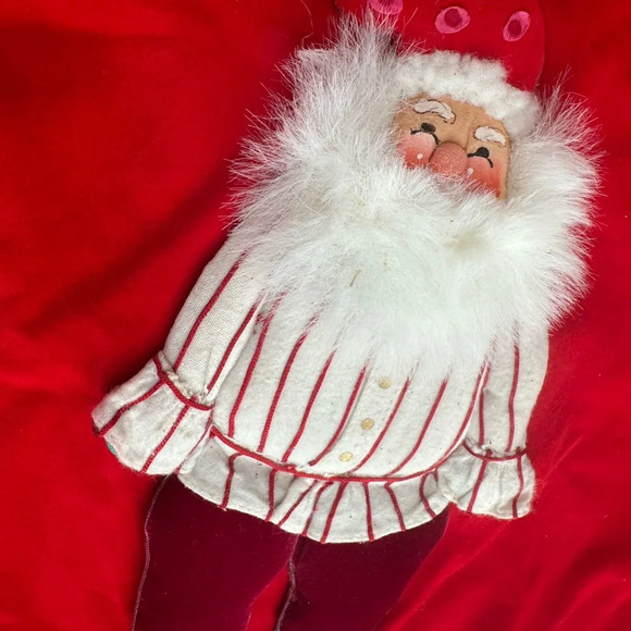 Vintage Potpourri Press vintage Santa Tree Skirt - Picture 8 of 10